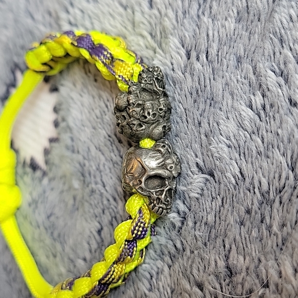 Woman's/child's Paracord Bracelet Lot (Set of 4) - Picture 7 of 12